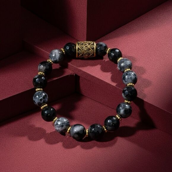 Black Banded Faceted Agate Bracelet 10mm Vintage Gold Tone Handmade OOAK - Picture 8 of 8